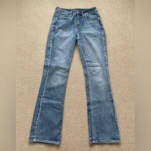 Silver Jean Co Suki Slim Bootcut size W28/L33